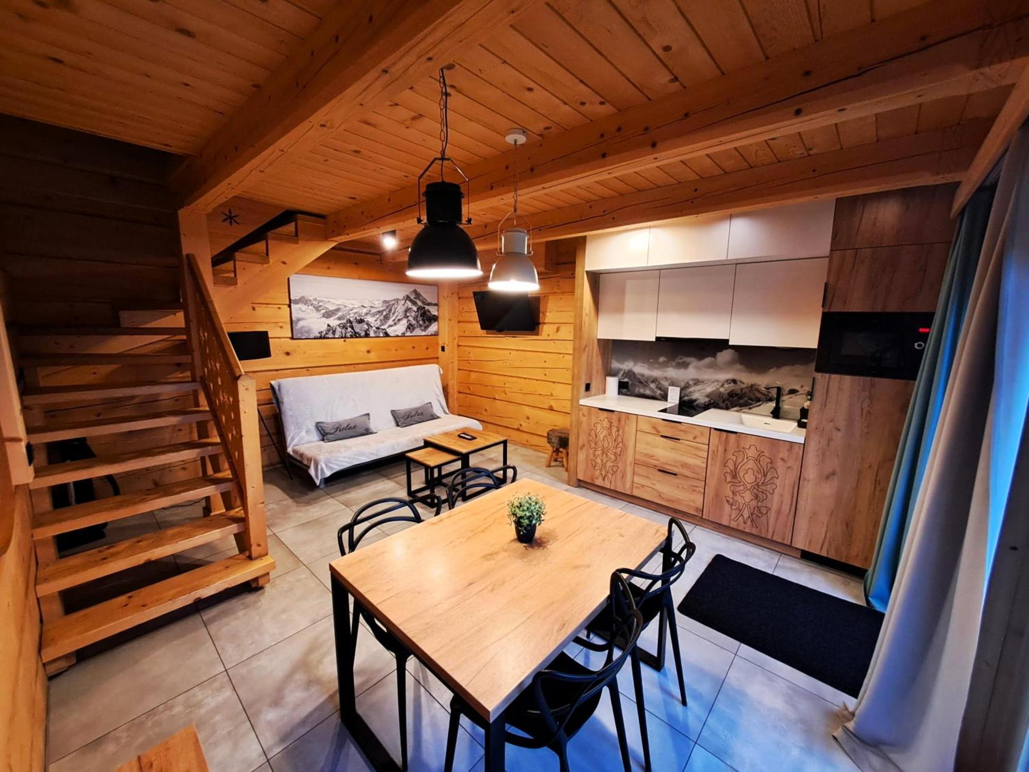 Skansen Holiday Bed & Breakfast Cholerzyn ภายนอก รูปภาพ